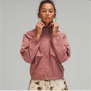 Lululemon always effortless jacket chai 4 NWOT